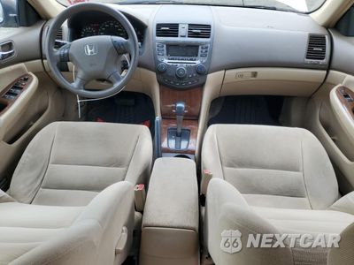 Zdjęcie 8 z 12 samochodu: 2007 HONDA ACCORD EX VIN:1HGCM56767A179833 - miniatura
