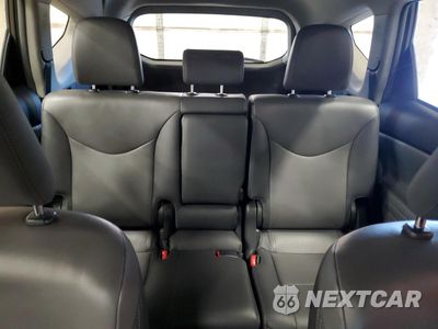 Zdjęcie 10 z 14 samochodu: 2012 TOYOTA PRIUS V VIN:JTDZN3EU9C3100848 - miniatura