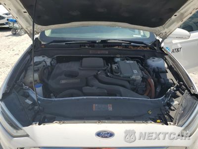 Zdjęcie 11 z 12 samochodu: 2018 FORD FUSION SE HYBRID VIN:3FA6P0LU7JR171727 - miniatura