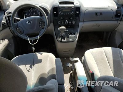 Zdjęcie 8 z 13 samochodu: 2006 KIA SEDONA EX VIN:KNDMB233566036298 - miniatura