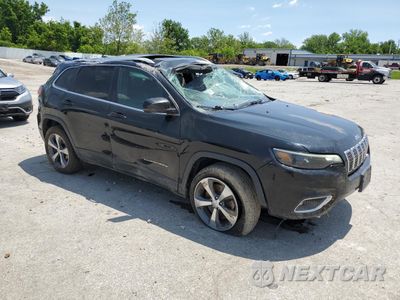 Czwarte zdjęcie samochodu z boku: 2019 JEEP CHEROKEE LIMITED VIN:1C4PJLDB3KD427693 - miniatura
