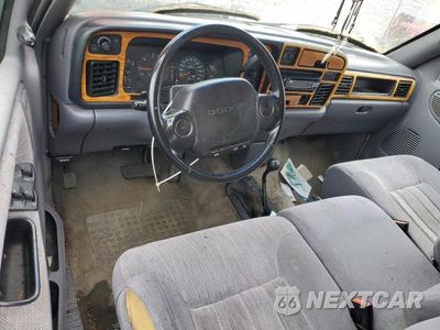 Zdjęcie 8 z 12 samochodu: 1997 DODGE RAM 2500 VIN:3B7KF23W6VM537978 - miniatura