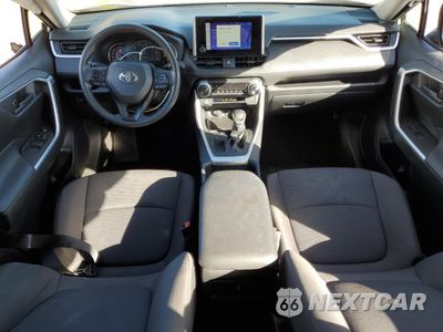 Zdjęcie 8 z 14 samochodu: 2023 TOYOTA RAV4 LE VIN:JTMK1RFV1PD098214 - miniatura