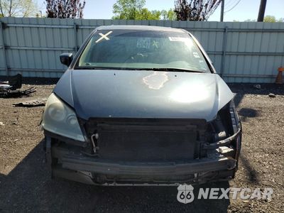 Piąte zdjęcie samochodu w środku: 2006 HONDA ODYSSEY EXL VIN:5FNRL38746B427421 - miniatura