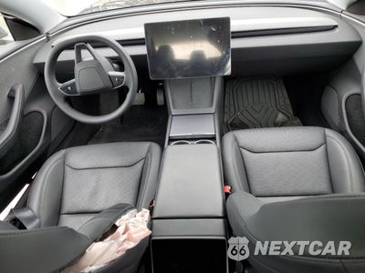 Zdjęcie 8 z 12 samochodu: 2024 TESLA MODEL 3 VIN:5YJ3E1EA2RF863029 - miniatura