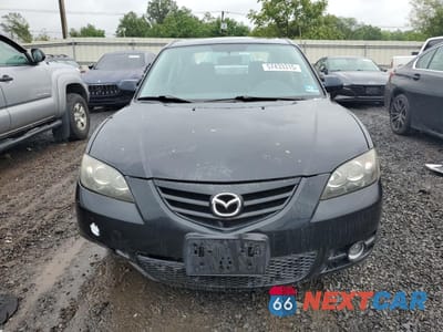 Piąte zdjęcie samochodu w środku: 2004 MAZDA 3 S VIN:JM1BK323641173999 - miniatura