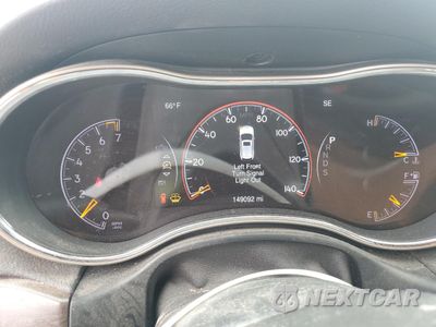 Zdjęcie 9 z 15 samochodu: 2015 JEEP GRAND CHEROKEE LAREDO VIN:1C4RJFAG2FC660003 - miniatura
