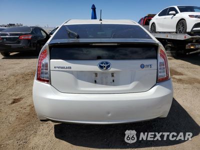 Zdjęcie 7 z 14 samochodu: 2013 TOYOTA PRIUS VIN:JTDKN3DUXD5652223 - miniatura