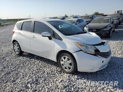 Czwarte zdjęcie samochodu z boku: 2015 NISSAN VERSA NOTE SV VIN:3N1CE2CP9FL414654 - miniatura