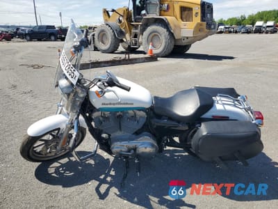 Trzecie zdjęcie samochodu z tyłu: 2016 HARLEY-DAVIDSON XL883 SUPERLOW VIN:1HD4CR216GC445997 - miniatura