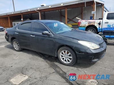 Czwarte zdjęcie samochodu z boku: 2003 LEXUS ES 300 VIN:JTHBF30G930138225 - miniatura