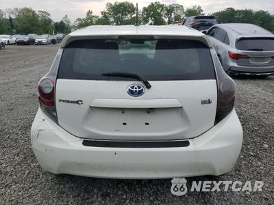 Zdjęcie 6 z 12 samochodu: 2012 TOYOTA PRIUS C VIN:JTDKDTB38C1505756 - miniatura