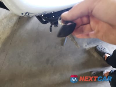 Zdjęcie 8 z 10 samochodu: 2019 SUZUKI VZR1800 VIN:JS1VY53A4K7100302 - miniatura