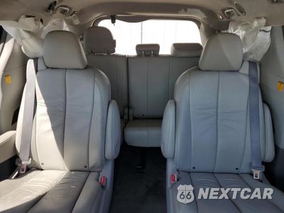 Zdjęcie 10 z 14 samochodu: 2011 TOYOTA SIENNA XLE VIN:5TDDK3DC4BS005526 - miniatura