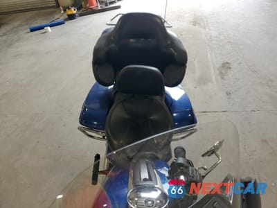 Piąte zdjęcie samochodu w środku: 2017 HARLEY-DAVIDSON FLHTK ULTRA LIMITED VIN:1HD1KED10HB615175 - miniatura