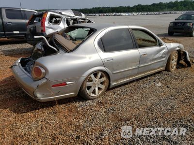 Trzecie zdjęcie samochodu z tyłu: 2003 NISSAN MAXIMA GLE VIN:JN1DA31A23T418511 - miniatura