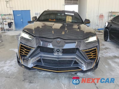 Piąte zdjęcie samochodu w środku: 2021 LAMBORGHINI URUS VIN:ZPBCA1ZL1MLA14449 - miniatura