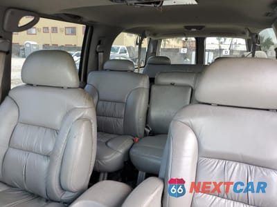 Zdjęcie 10 z 13 samochodu: 1999 CHEVROLET SUBURBAN C1500 VIN:3GNEC16R8XG267165 - miniatura