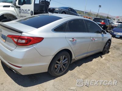 Trzecie zdjęcie samochodu z tyłu: 2016 HYUNDAI SONATA SE VIN:5NPE24AF4GH361299 - miniatura