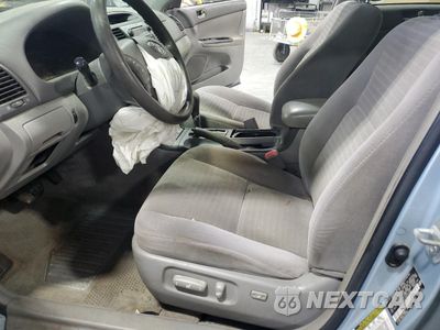 Zdjęcie 7 z 12 samochodu: 2006 TOYOTA CAMRY LE VIN:4T1BE32K16U727218 - miniatura