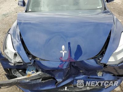 Zdjęcie 11 z 12 samochodu: 2018 TESLA MODEL 3 VIN:5YJ3E1EB9JF120218 - miniatura