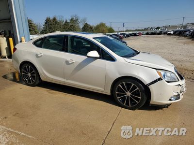 Czwarte zdjęcie samochodu z boku: 2016 BUICK VERANO SPORT TOURING VIN:1G4PW5SK3G4180162 - miniatura