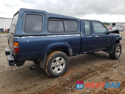 Trzecie zdjęcie samochodu z tyłu: 1993 TOYOTA PICKUP 1/2 TON EXTRA LONG WHEELBASE DX VIN:4TAVN13D4PZ156264 - miniatura