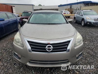 Piąte zdjęcie samochodu w środku: 2015 NISSAN ALTIMA 2.5 VIN:1N4AL3AP5FC486701 - miniatura