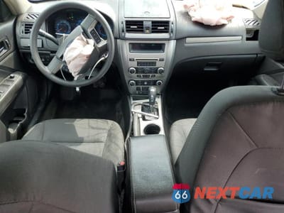 Zdjęcie 8 z 13 samochodu: 2011 FORD FUSION SE VIN:3FAHP0HA7BR217145 - miniatura