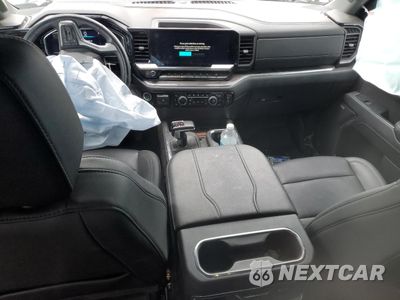 Zdjęcie 8 z 13 samochodu: 2024 CHEVROLET SILVERADO K1500 LTZ VIN:1GCUDGE8XRZ292939 - miniatura
