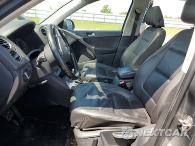 Zdjęcie 7 z 12 samochodu: 2014 VOLKSWAGEN TIGUAN S VIN:WVGAV3AX1EW580426 - miniatura