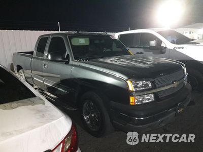 Czwarte zdjęcie samochodu z boku: 2005 CHEVROLET SILVERADO C1500 VIN:2GCEC19T851345577 - miniatura