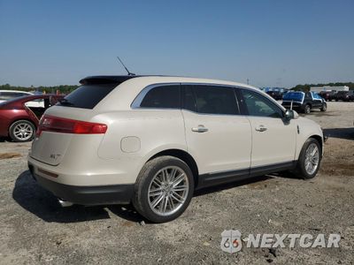 Trzecie zdjęcie samochodu z tyłu: 2019 LINCOLN MKT VIN:2LMHJ5AT6KBL00844 - miniatura