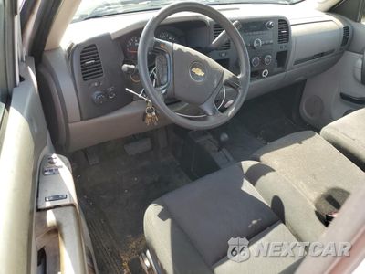 Zdjęcie 8 z 14 samochodu: 2011 CHEVROLET SILVERADO K1500 VIN:1GCNKPEA7BZ365736 - miniatura