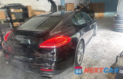 Czwarte zdjęcie samochodu z boku: 2015 PORSCHE PANAMERA 2 VIN:WP0AA2A76FL001184 - miniatura