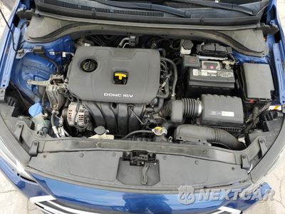 Zdjęcie 11 z 13 samochodu: 2018 HYUNDAI ELANTRA SEL VIN:5NPD84LF7JH294583 - miniatura