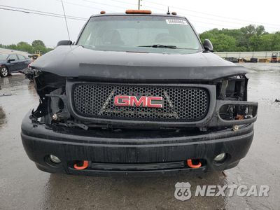 Piąte zdjęcie samochodu w środku: 2003 GMC SIERRA K1500 DENALI VIN:2GTFK69U531122178 - miniatura