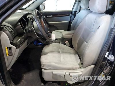 Zdjęcie 7 z 13 samochodu: 2012 KIA SORENTO BASE VIN:5XYKT3A69CG262411 - miniatura