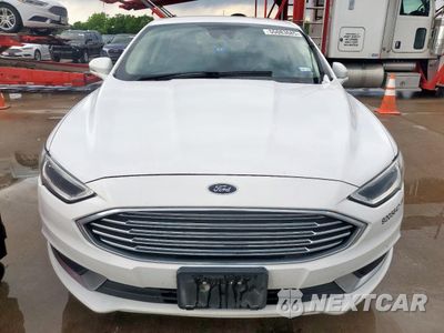 Piąte zdjęcie samochodu w środku: 2018 FORD FUSION SE HYBRID VIN:3FA6P0LUXJR172063 - miniatura