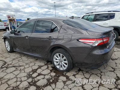 Drugie zdjęcie samochodu z przodu: 2019 TOYOTA CAMRY L VIN:4T1B11HK8KU172141 - miniatura