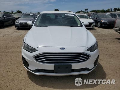 Piąte zdjęcie samochodu w środku: 2019 FORD FUSION SE VIN:3FA6P0LUXKR285125 - miniatura