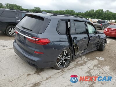 Trzecie zdjęcie samochodu z tyłu: 2020 BMW X7 XDRIVE40I VIN:5UXCW2C09L9D28604 - miniatura