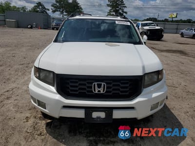 Piąte zdjęcie samochodu w środku: 2014 HONDA RIDGELINE RTL-S VIN:5FPYK1F65EB006617 - miniatura