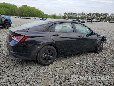Trzecie zdjęcie samochodu z tyłu: 2023 HYUNDAI ELANTRA SEL VIN:5NPLM4AG9PH090654 - miniatura