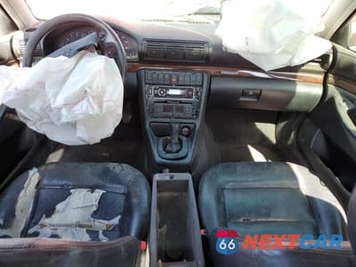 Zdjęcie 8 z 13 samochodu: 1996 AUDI A4 QUATTRO VIN:WAUEA88D6TA269267 - miniatura