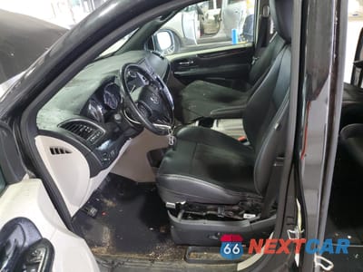 Zdjęcie 7 z 14 samochodu: 2019 DODGE GRAND CARAVAN SXT VIN:2C4RDGCG4KR776802 - miniatura
