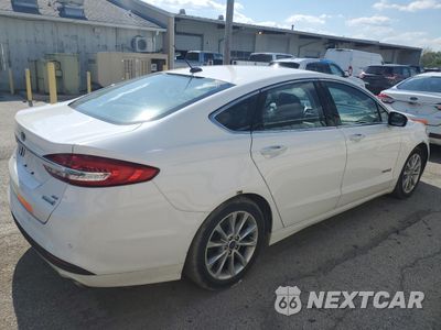 Trzecie zdjęcie samochodu z tyłu: 2017 FORD FUSION SE HYBRID VIN:3FA6P0LU9HR359627 - miniatura