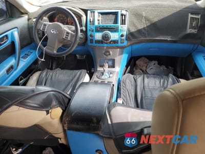 Zdjęcie 8 z 14 samochodu: 2006 INFINITI FX35 VIN:JNRAS08W76X206178 - miniatura