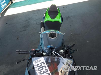 Piąte zdjęcie samochodu w środku: 2019 KAWASAKI EX400 VIN:JKAEXKG19KDA29632 - miniatura