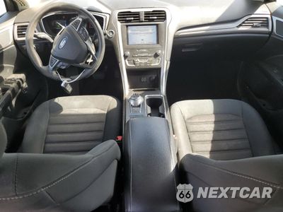 Zdjęcie 8 z 12 samochodu: 2019 FORD FUSION SE VIN:3FA6P0LU5KR124875 - miniatura